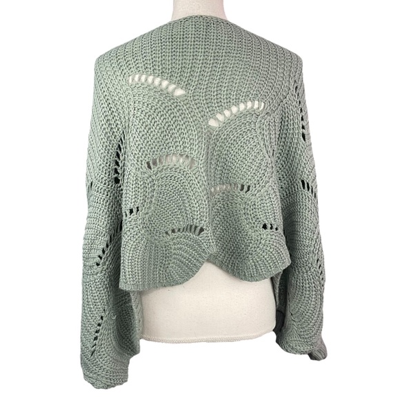 Scalloped Pointelle Batwing Sweater L Dolman Sage Green Open Knit Oversized Top - Picture 5 of 10
